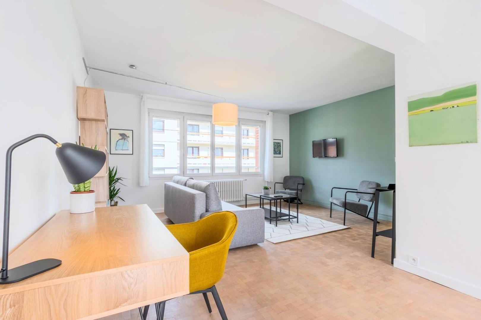 Functional 2 Bedroom Apartment Lille Exterior photo